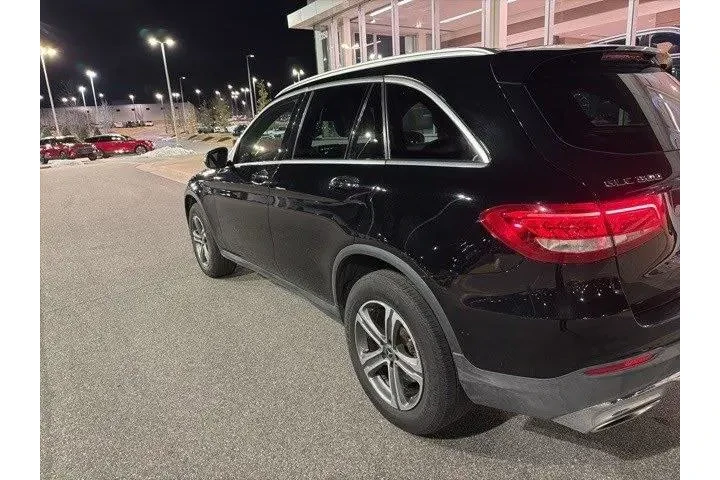 $14914 : Mercedes-Benz GLC 2018 GLC 3 image 3