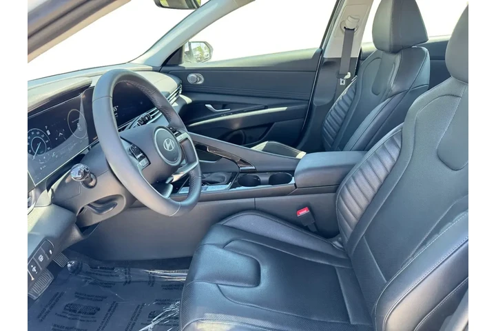 $26416 : Hyundai ELANTRA Hybrid 2025 image 9