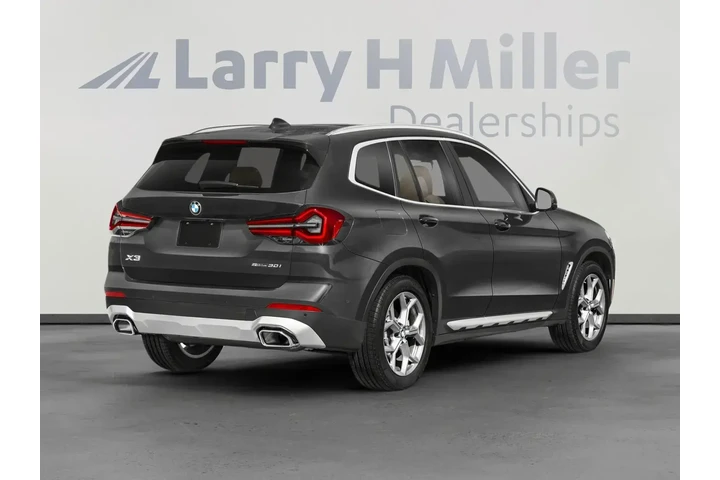 $32961 : BMW X3 2024 AWD xDrive30i 4d image 2