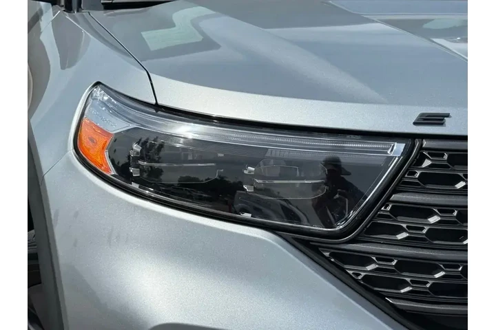 $28289 : Ford Explorer 2022 AWD XLT 4 image 3