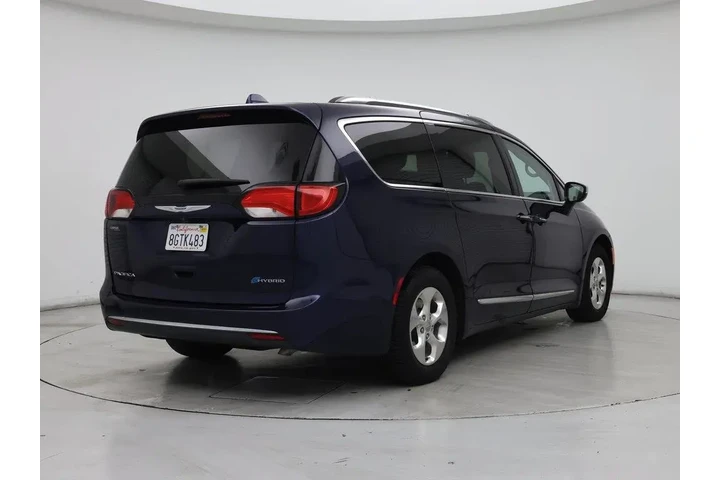 $23998 : Chrysler Pacifica Hybrid 201 image 8