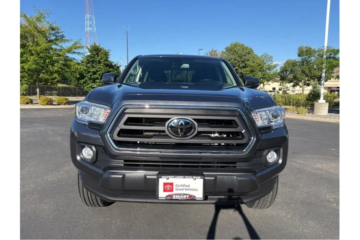 $35989 : Gold Certified2022 Tacoma SR5 image 8