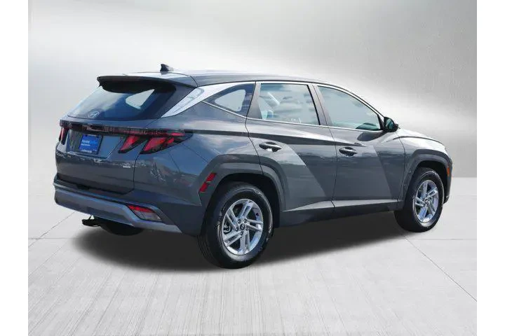 $26000 : Hyundai TUCSON 2025 AWD SE 4 image 7