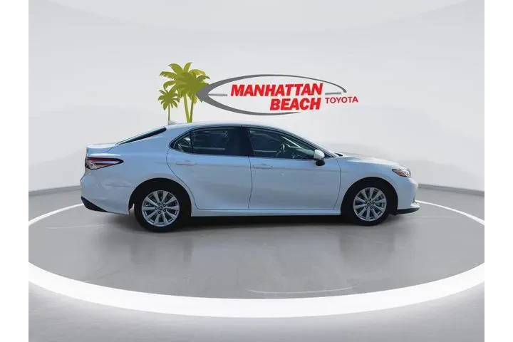 $22495 : Toyota Camry 2020 LE 4dr Sed image 9