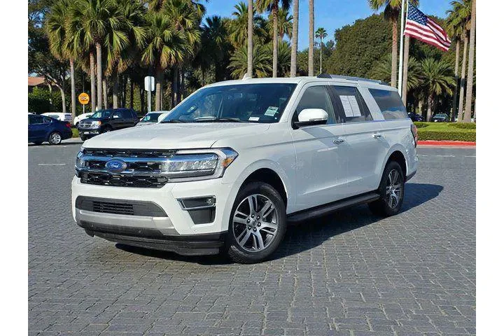 $39995 : Ford Expedition MAX 2024 4x2 image 2