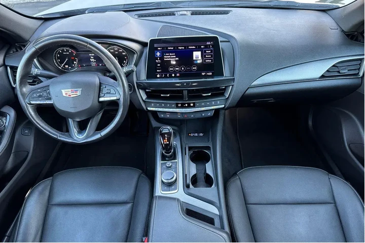$32000 : Cadillac CT5 2023 Premium Lu image 3