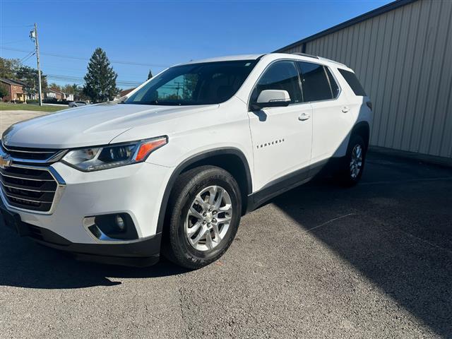 $14995 : 2018 Traverse LT Cloth FWD image 2