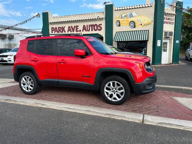 $10995 : 2015 Renegade Latitude image 3