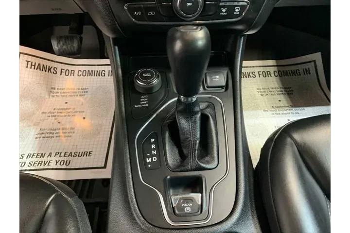 $21990 : Jeep Cherokee 2021 4x4 Latit image 6