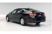 $19998 : Chevrolet Malibu 2023 LS 4dr thumbnail