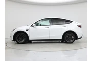 $26998 : Tesla Model Y 2022 AWD Long thumbnail