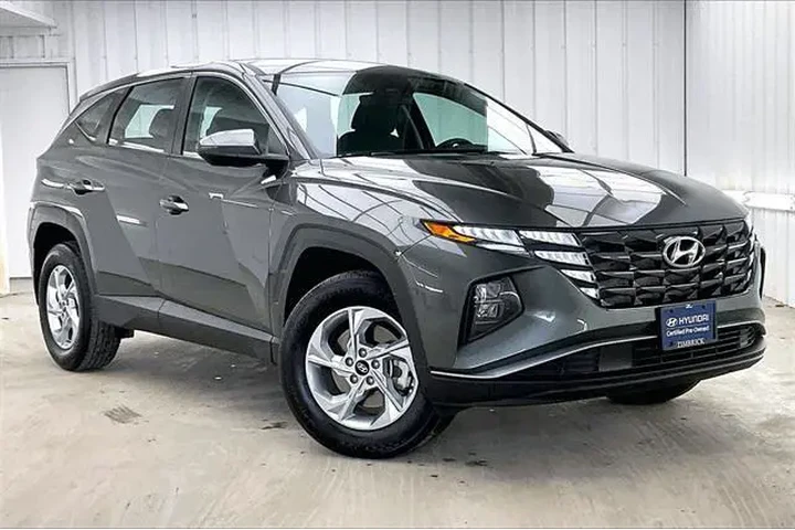 $20490 : Hyundai TUCSON 2023 AWD SE 4 image 1