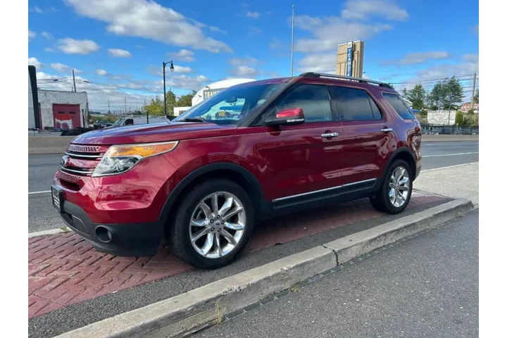 $10495 : 2015 Explorer Limited image 8