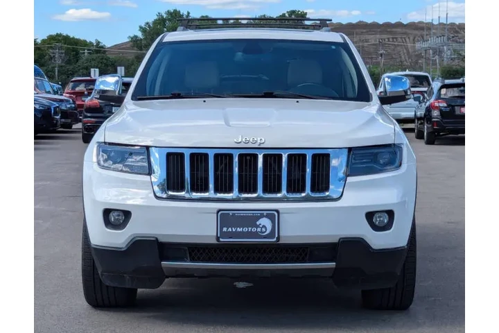$7995 : 2012 Grand Cherokee Limited image 9