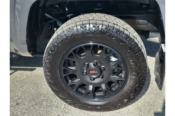 $34991 : Toyota Tacoma 2024 4x2 TRD S image 7