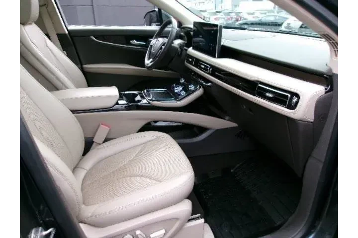 $35496 : Lincoln Nautilus 2022 AWD Re image 3