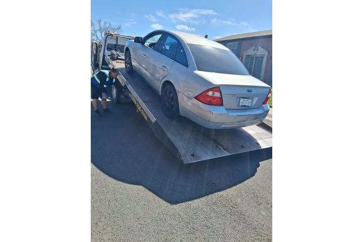 Picazo Towing LLC image 4