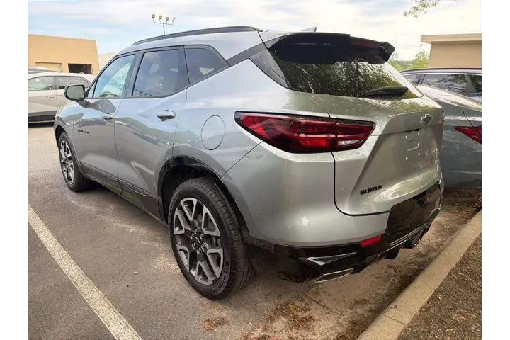 $33715 : Chevrolet Blazer 2025 RS 4dr image 4