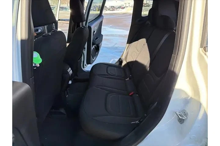 $19234 : Jeep Renegade 2021 4x4 Latit image 6