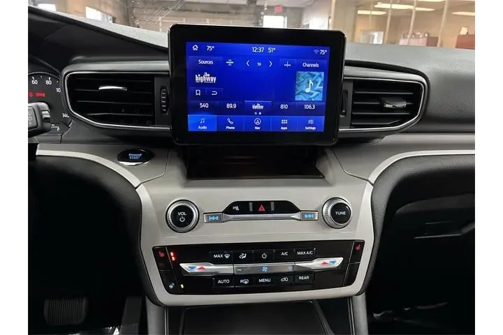 $30500 : Ford Explorer 2023 AWD XLT 4 image 8