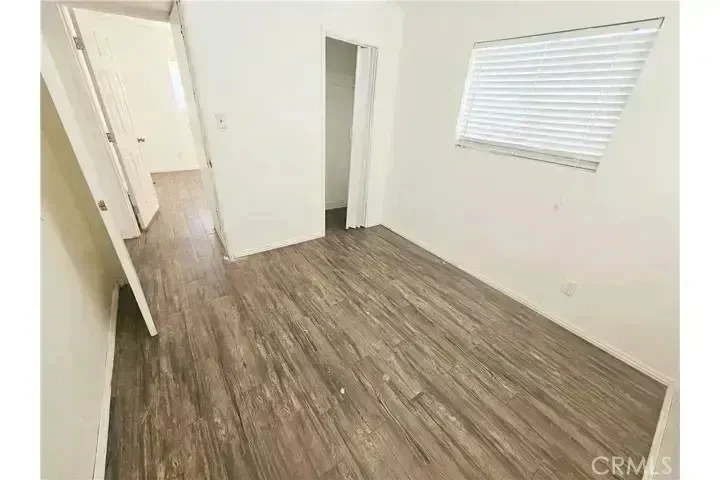 POMONA/91766 CASA PRIVADA image 6