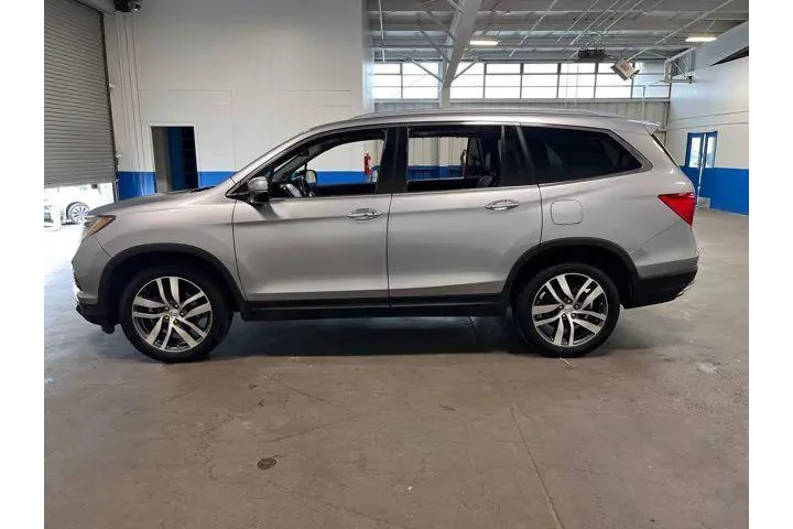 $23466 : Honda Pilot 2016 AWD Elite 4 image 6