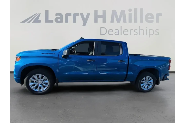 $30464 : Chevrolet Silverado 1500 202 image 2