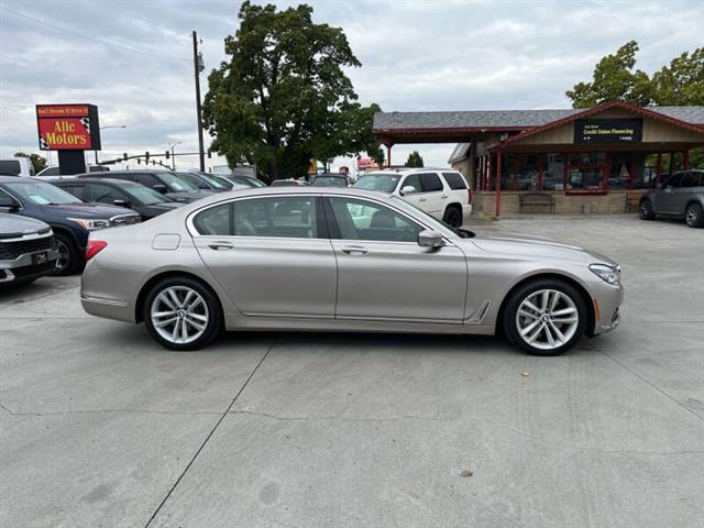 $26500 : 2016 BMW 7 Series 750i xDrive image 10