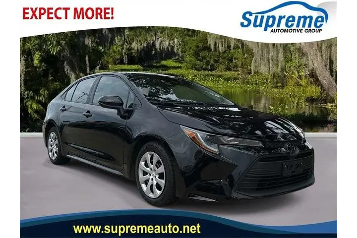 $20588 : Toyota Corolla 2024 LE 4dr S image 1