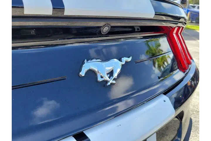 $25991 : Ford Mustang 2022 EcoBoost 2 image 5