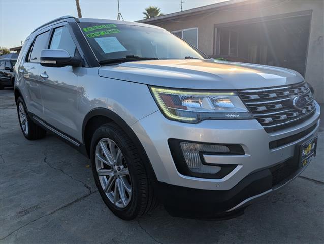 $14999 : 2017 Explorer Limited FWD image 3