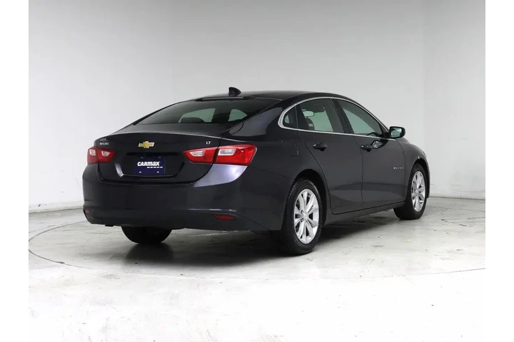 $17998 : Chevrolet Malibu 2023 LT 4dr image 8