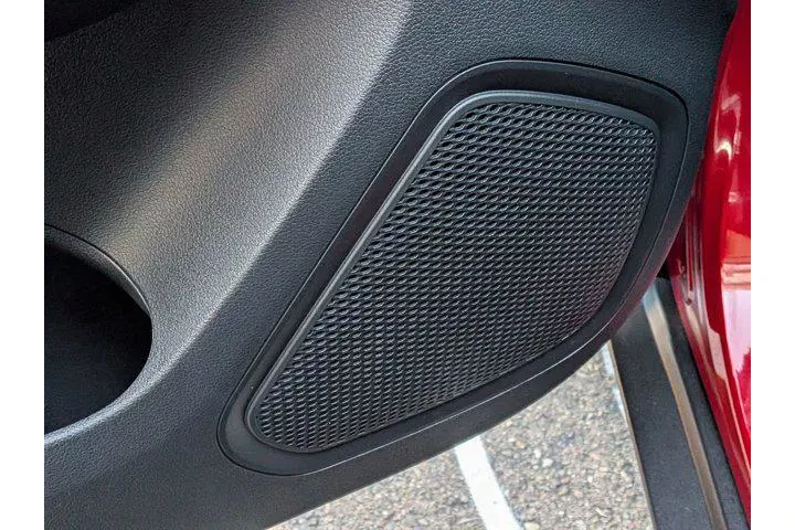 $22347 : Hyundai VENUE 2025 SEL 4dr C image 10