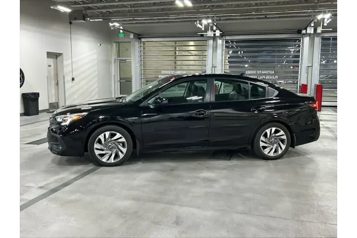 $24793 : Subaru Legacy 2023 AWD Limit image 2
