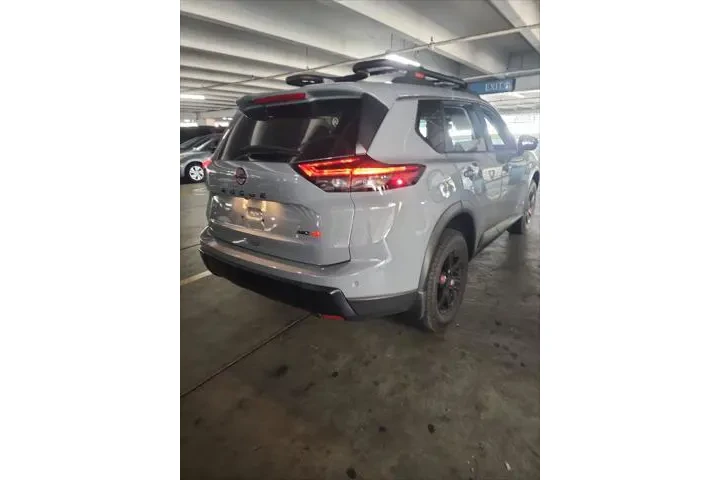 $29499 : Nissan Rogue 2025 AWD Rock C image 2
