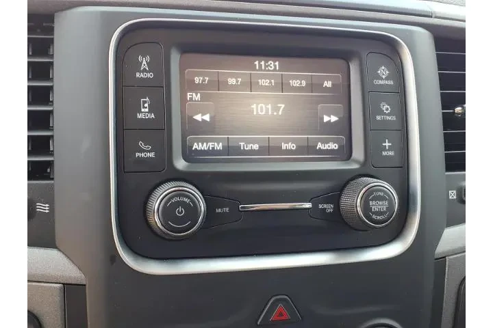$21988 : Ram 1500 Classic 2022 4x2 Tr image 6