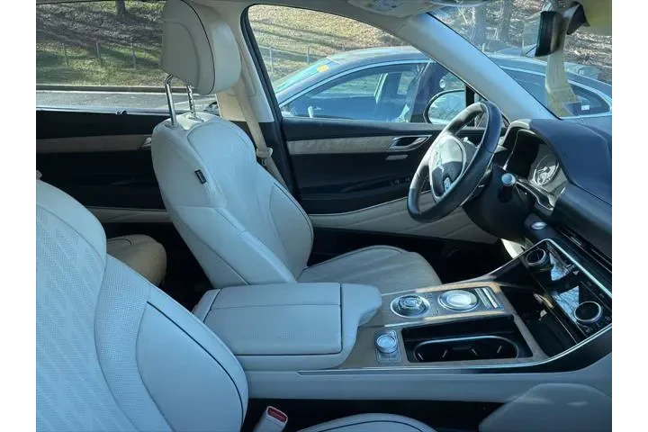 $34241 : Genesis GV80 2021 AWD 2.5T 4 image 7