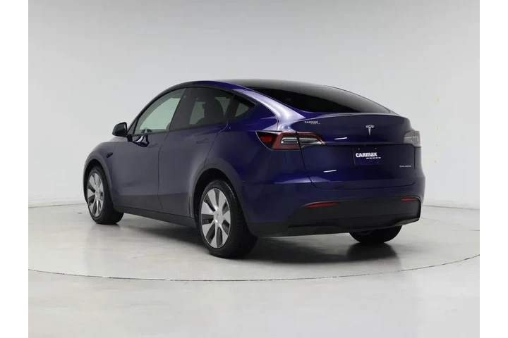 $34998 : Tesla Model Y 2023 AWD Long image 2