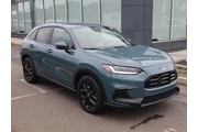 $22245 : Honda HR-V 2023 AWD Sport 4d thumbnail