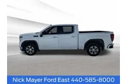 $39995 : GMC Sierra 1500 2025 4x4 SLT thumbnail