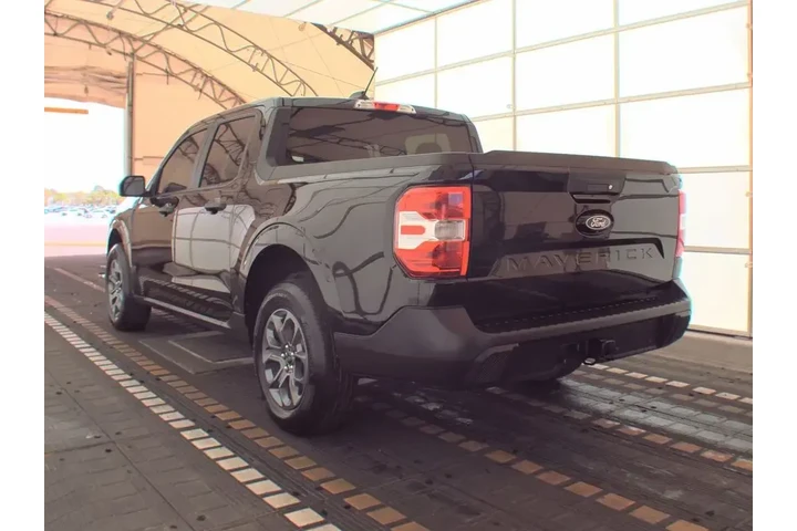 $31999 : Ford Maverick 2025 AWD XLT 4 image 8