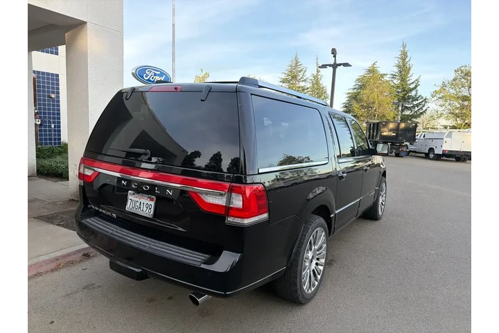 $16000 : Lincoln Navigator L 2017 4x4 image 5