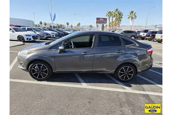 $9995 : Ford Fiesta 2017 SE 4dr Seda image 4