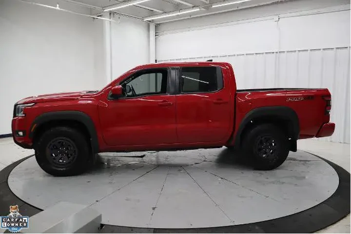 $37995 : Nissan Frontier 2025 4x4 S 4 image 7