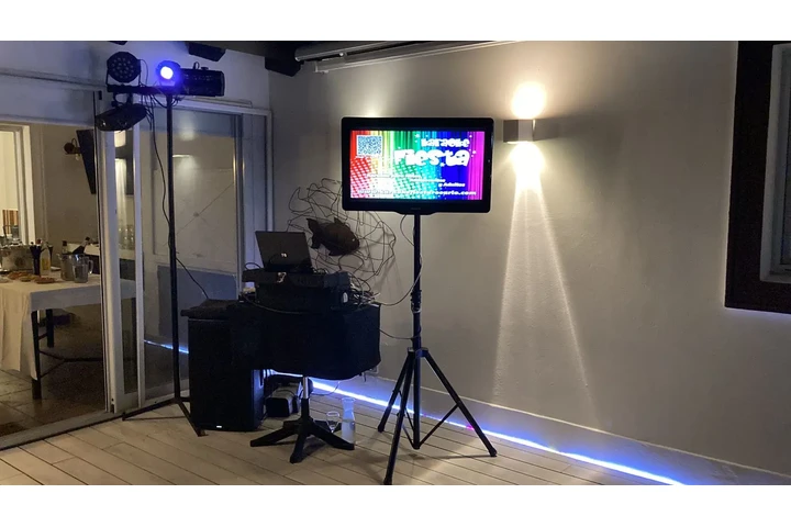 Alquiler de Karaoke y Video DJ image 4