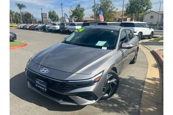 $18995 : Hyundai ELANTRA 2024 SEL 4dr image 4