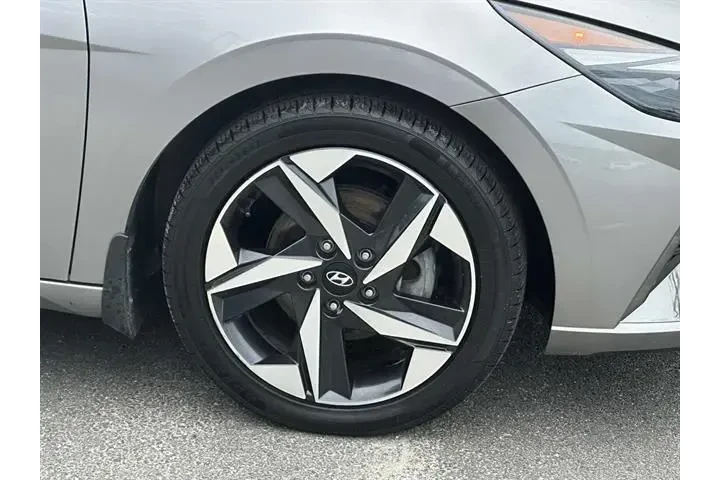 $17995 : Hyundai ELANTRA Hybrid 2023 image 7