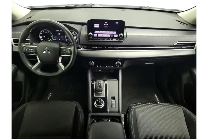 $23998 : Mitsubishi Outlander 2023 ES image 9