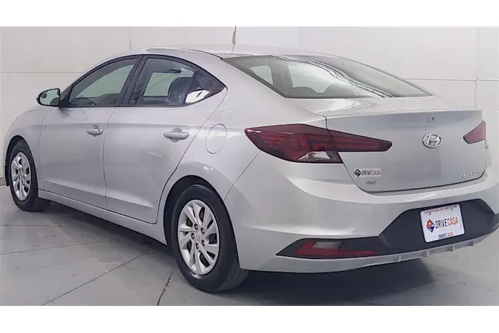 2015 Escape SE 4WD image 7