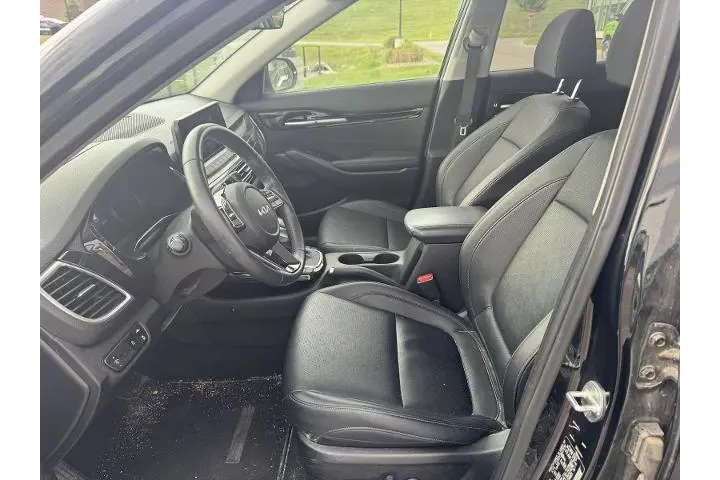 $19240 : Kia Seltos 2022 AWD EX 4dr S image 5
